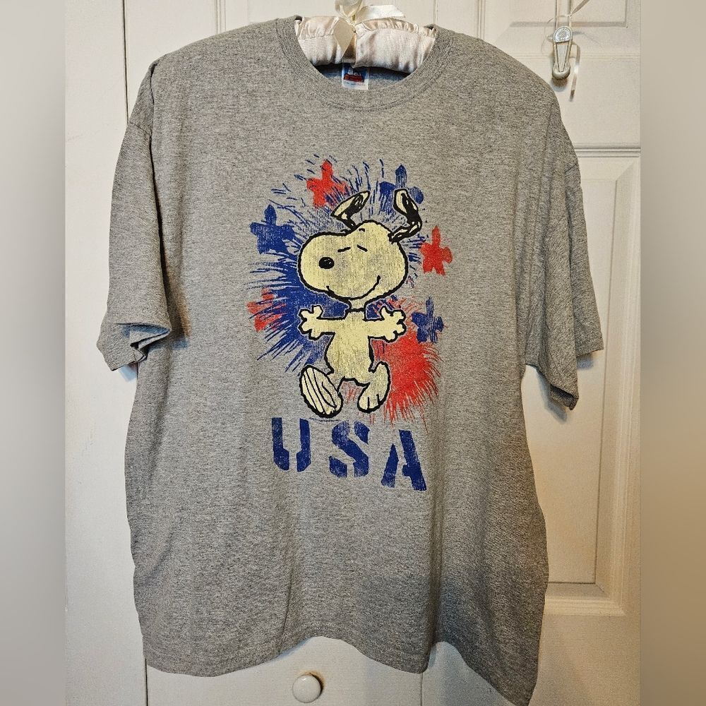 #181 PEANUTS AND THE GANG COTTON T-SHIRTS VARIOUS COLORS AND SIZES AVAILABLE - Picture 2 of 16